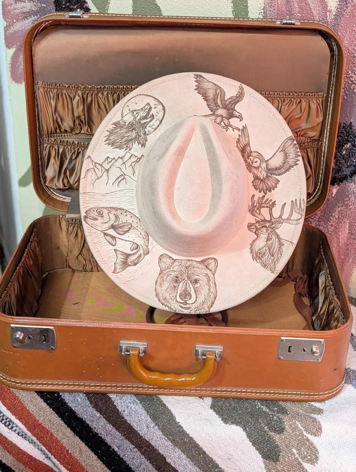 Wide Brim